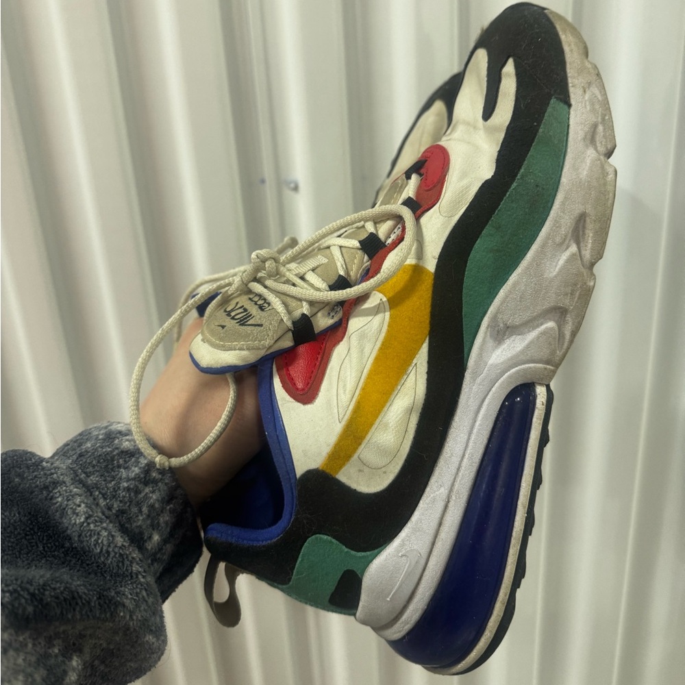 Nike Air Max React 270